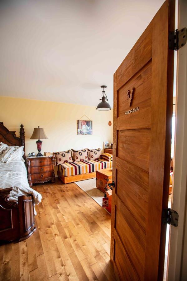 B&B Panorama St-Pierre-de-l'Île-d'Orléans Bagian luar foto